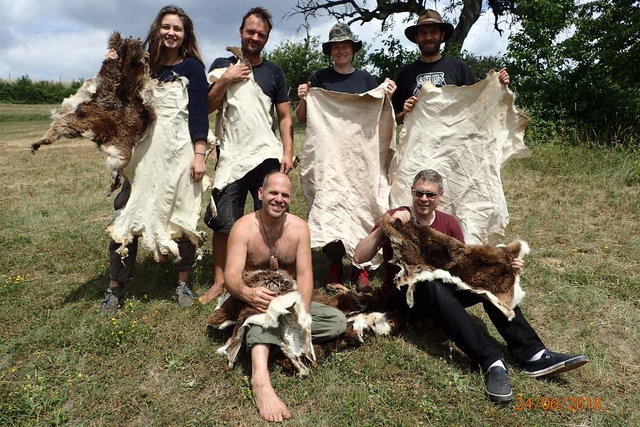 Vorschau Bild des Kurses Gerben von Haut zu Leder mit der Hirn- oder Rauchgerbung