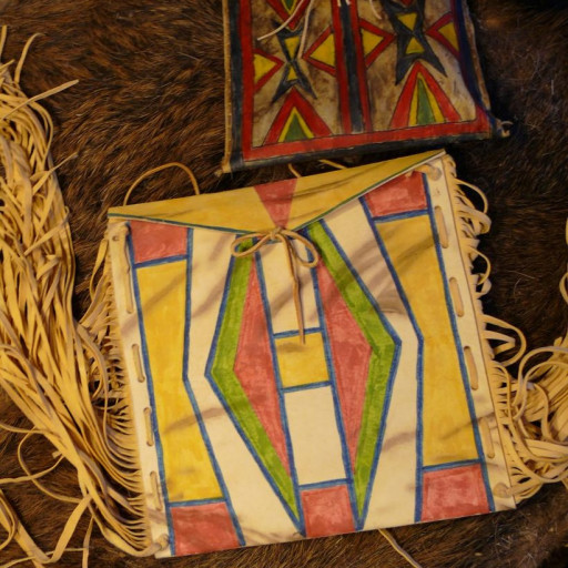 Vorschau Bild des Kurses Rohhaut- vielseitige Verwendung in der Frühzeit