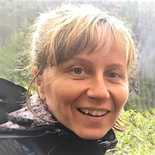 Picture of school team member Julia Müller