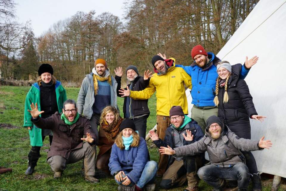 Vorschau Bild des Kurses Einjährige berufsbegleitende Wildnispädagogik-Ausbildung "Wildwechsel"