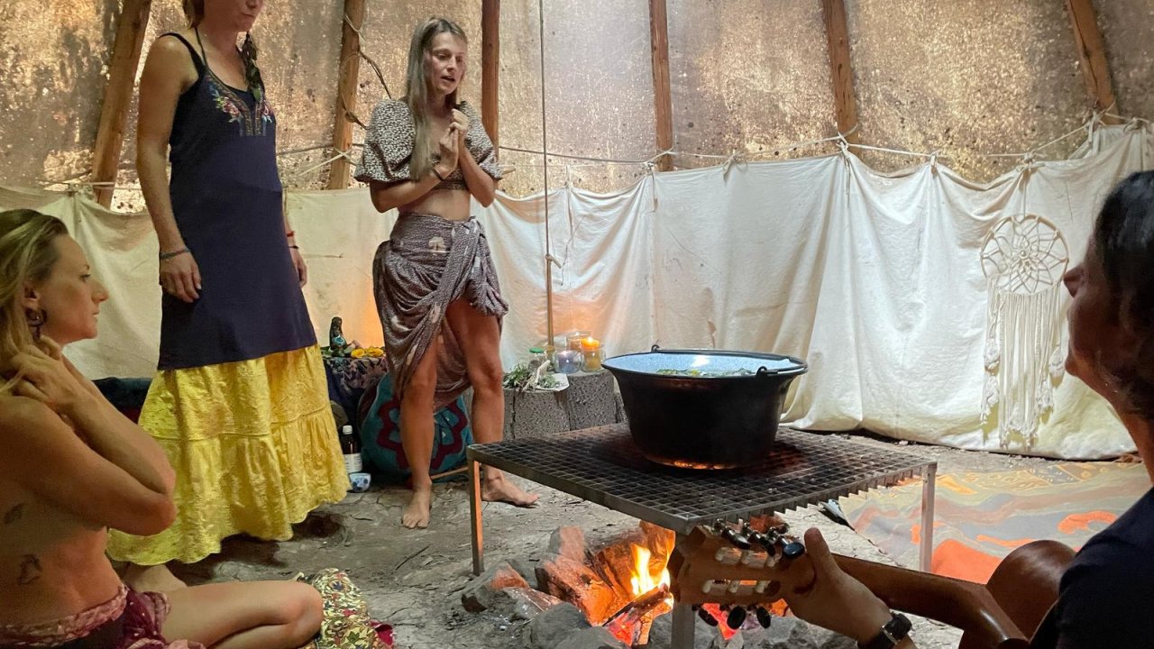 Vorschau Bild des Kurses Closing the Bones -Ritual