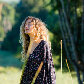 Vorschau Bild des Kurses Menarchefest: In der Natur deine Menarche feiern