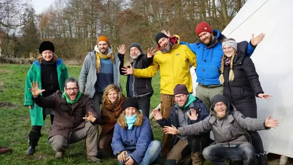 Vorschau Bild des Kurses Einjährige berufsbegleitende Wildnispädagogik-Ausbildung "Wildwechsel"