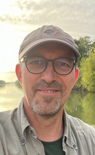 Picture of school team member Thomas Held